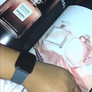 Meet your Posher, Linda